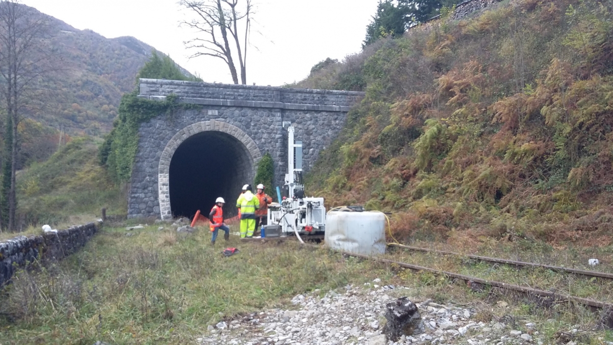 Le chantier entre Canfranc et Bedous (64) stoppé momentanément pour